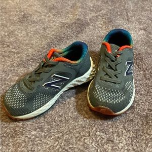 New Balance Size 6T